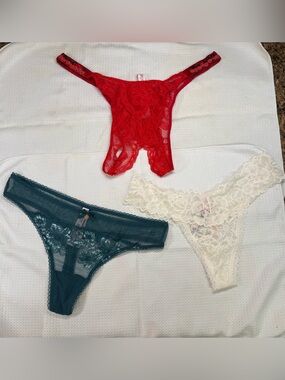 BUNDLE of 3 MEDIUM Victoria’s Secret Thongs: red, teal, white